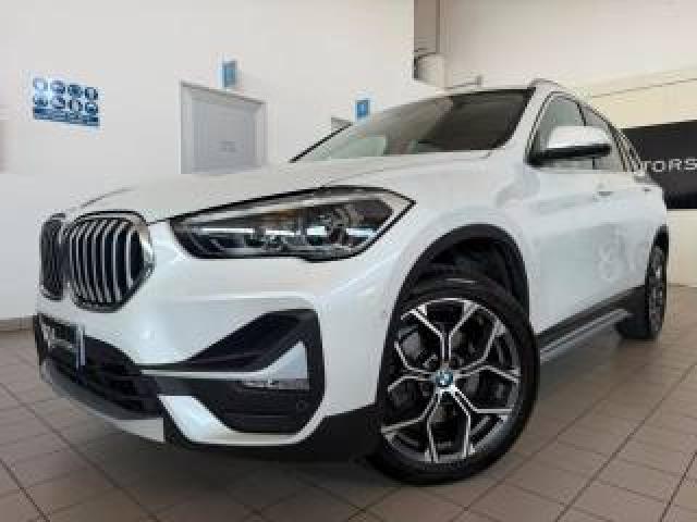Bmw X1 Xdrive18d Xline //head Up//led//pelle// 
