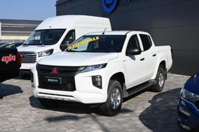 Mitsubishi L200 2.3d Double Cab 4x4 Easy Select Invite Connect 