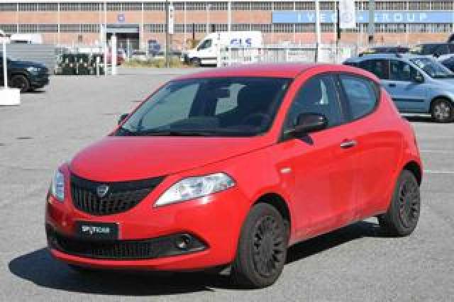 Lancia Ypsilon 1.0 Firefly S&s Hybrid Silver 