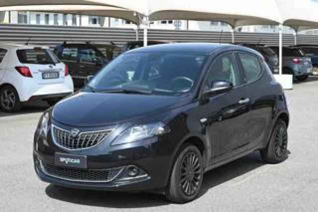 Lancia Ypsilon 1.0 Firefly S&s Hybrid Ecochic Silver 