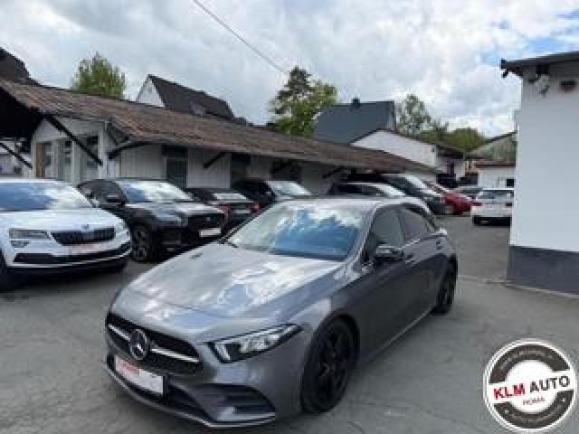 Mercedes Benz A 200 Premium Amg Mbux 