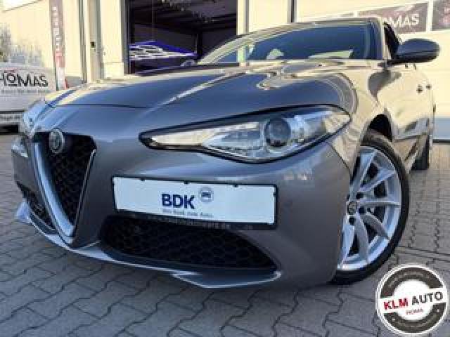 Alfa Romeo Giulia 2.0 Turbo 200 Cv At8 Executive 