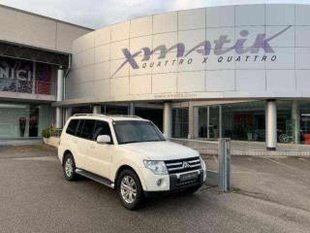 Mitsubishi Pajero 3.2 Di-D 16v Aut. 5p. Instyle 4x4 7 Posti 