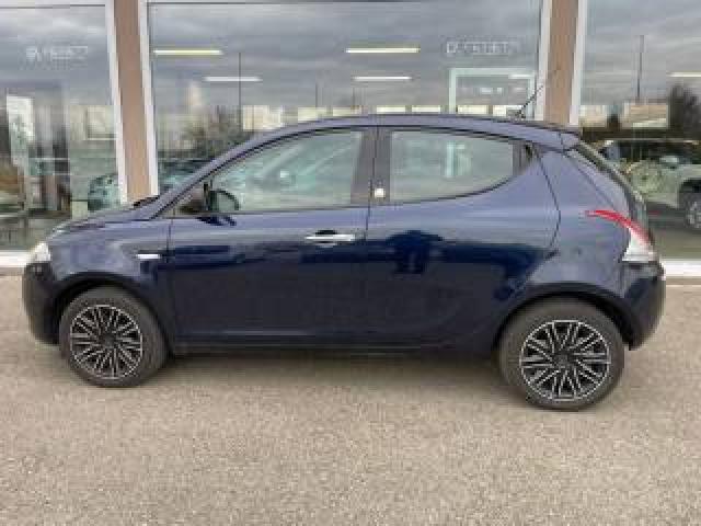 Lancia Ypsilon 1.2 69 Cv 5 Porte Gpl Ecochic Gold 