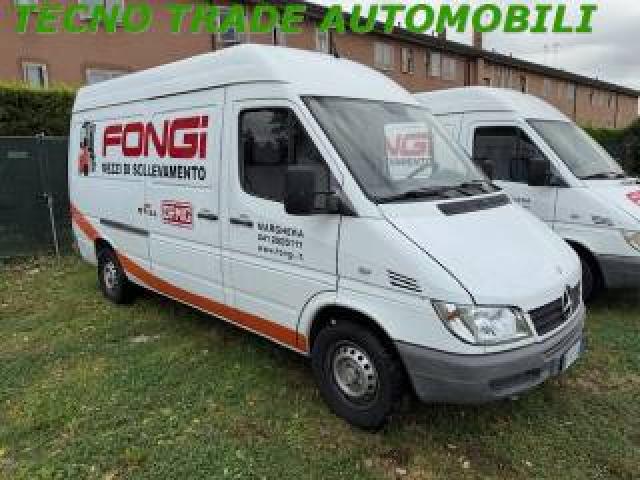 Mercedes Benz Sprinter F35 311 Cdi Off. Mobile 