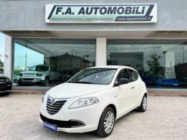 Lancia Ypsilon 1.2 69 Cv 5 Porte Gold 