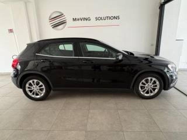Mercedes Benz Gla 180 D Automatica Business Nessun Obbligo Di Finanziam. 