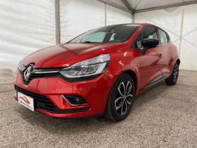 Renault Clio Dci 8v 90 Cv Edc 5 Porte Moschino Neopatentati 