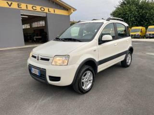 Fiat Panda 1.3 Mjt 16v 4x4 Con Carrello [u40] 