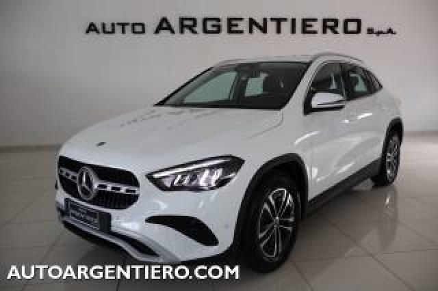 Mercedes Benz Gla 180 D Automatic Progressive Advanced 