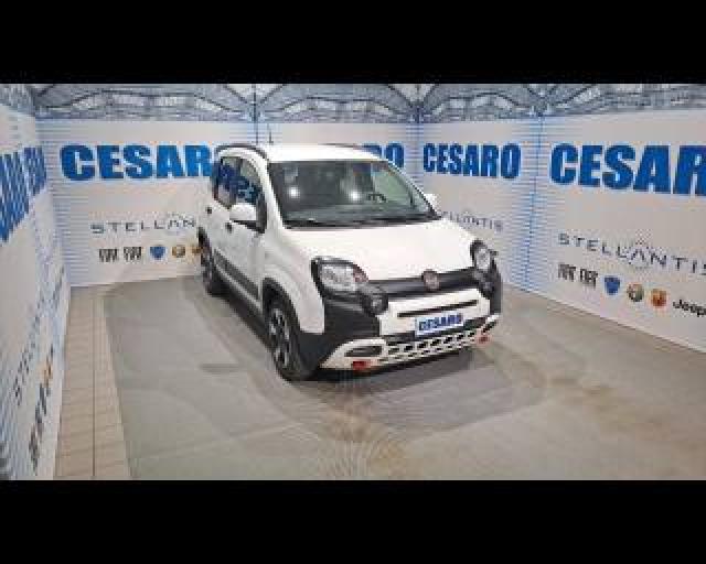 Fiat New Panda 1.0 Firefly Hybrid Cross S&s 70cv 5p.ti 