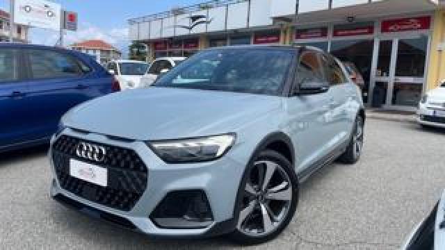 Audi A1 Allstreet 30 Tfsi Identity Contrast 