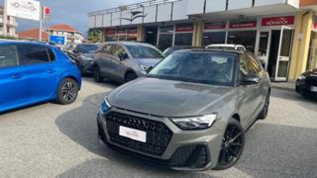 Audi A1 Spb 40 Tfsi S Tronic Identity Black *pari Al Nuovo 