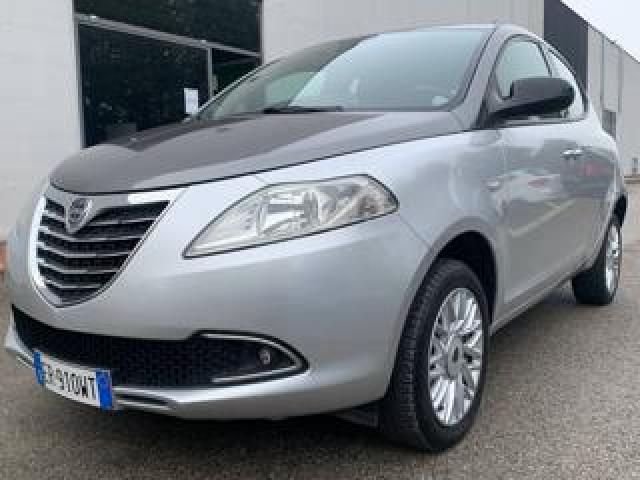 Lancia Ypsilon 0.9 Twinair 85 Cv 5 Porte Metano Ecochic Gold 