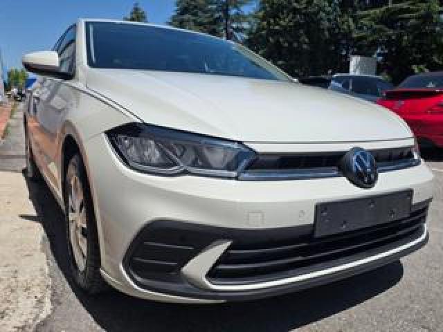 Volkswagen Polo 1.0  Life 