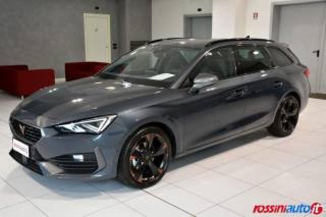 Cupra Leon Sportstourer 1.5 Hybrid Dsg Matrix + Sedili Racing 
