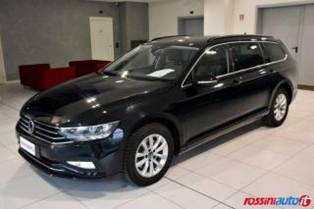 Volkswagen Passat Variant 2.0 Tdi Scr 150 Cv Dsg Business + Gancio Traino 