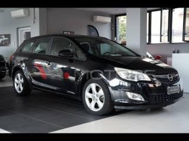 Opel Astra Sports Tourer 1.7 Cdti Elective 110cv 