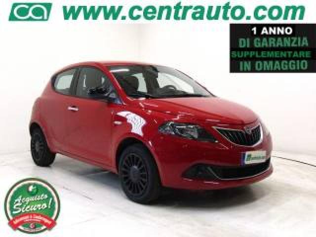 Lancia Ypsilon 1.0 Firefly Hybrid Ecochic Silver *ok Neopa.* 