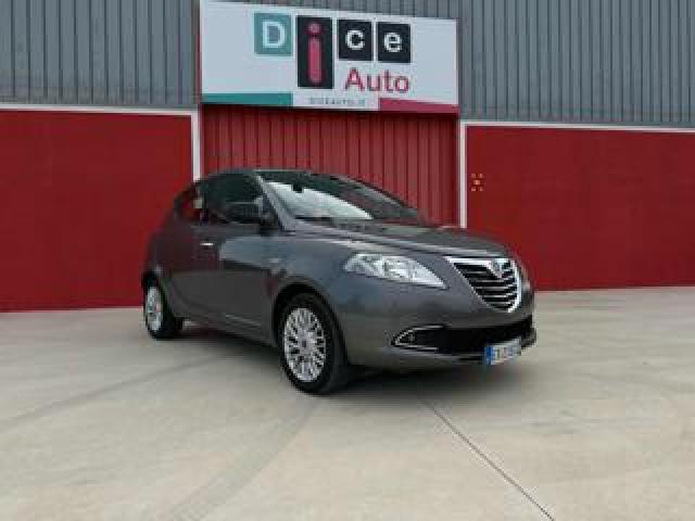 Lancia Ypsilon 1.2 69 Cv 5 Porte Gold 