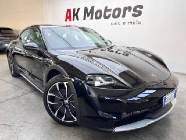 Porsche Taycan 4 Cross Turismo 
