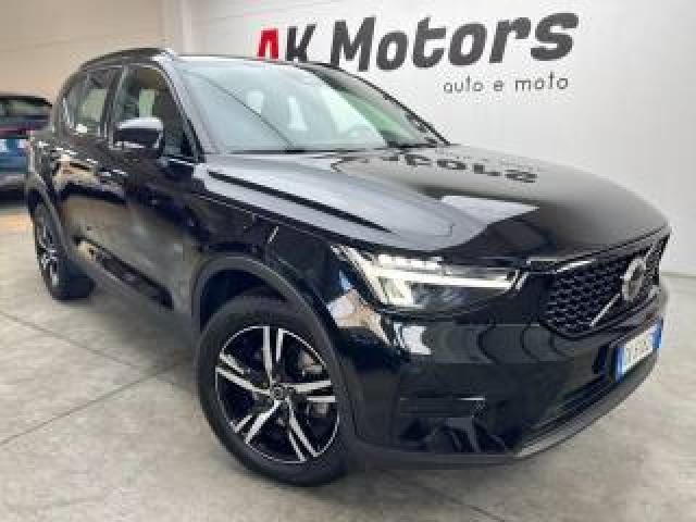 Volvo Xc40 B3 Automatico Plus Dark 