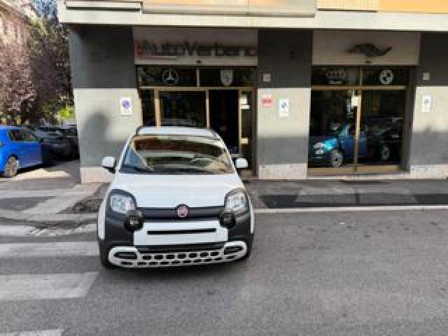 Fiat Panda 1.0 Firefly S&s Hybrid Pandina Cross-Navi-Carplay 