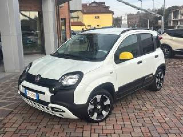 Fiat Panda 1.0 Firefly S&s Hybrid Pandina 
