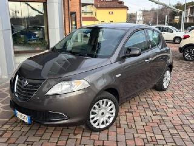 Lancia Ypsilon 1.2 69 Cv 5 Porte S&s Gold 