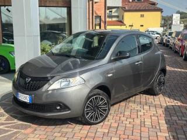 Lancia Ypsilon 1.0 Firefly 5 Porte S&s Hybrid Silver Plus 