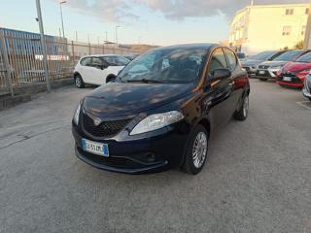 Lancia Ypsilon 1.2 69 Cv 5 Porte Gpl Ecochic Gold 