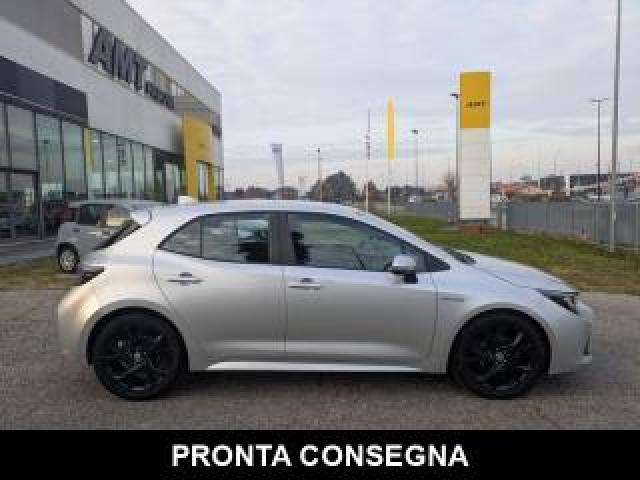 Toyota Corolla 1.8 Hybrid Black Edition 