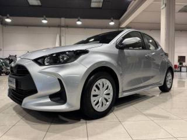 Toyota Yaris 1.5 Hybrid 5 Porte Active Hev Nuovo Modello Pronta 