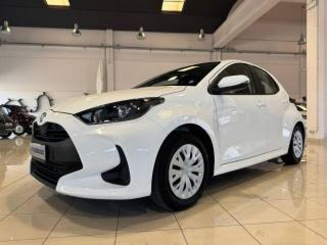 Toyota Yaris 1.5 Hybrid 5 Porte Active Hev Nuovo Modello Pronta 