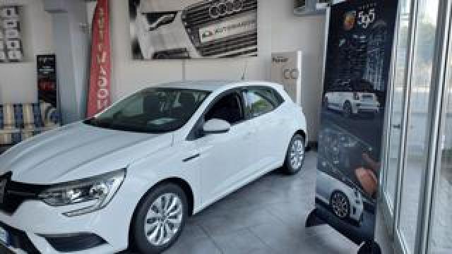 Renault Megane Mégane Dci 8v 110 Cv E. Life  Az.  E6b Ok Neopat. 