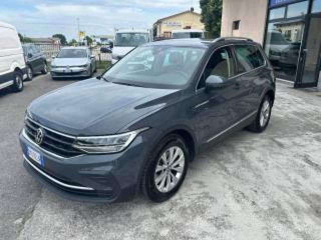 Volkswagen Tiguan 2.0 Tdi 150 Cv Scr Dsg Life 