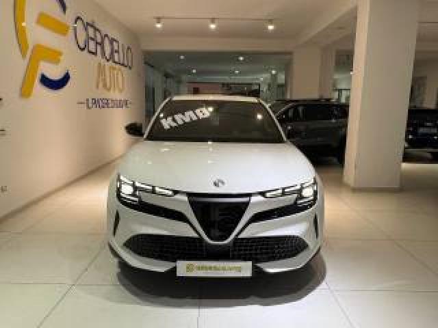 Alfa Romeo Junior 1.2 145 Cv Hybrid Edct6 Speciale Da?319,00 Mensili 