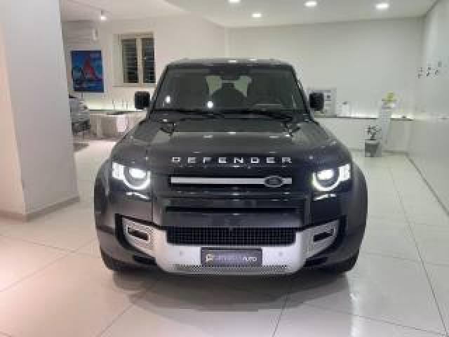 Land Rover Defender 110 3.0d I6 200 Cv Awd Auto Seda ?599,00 