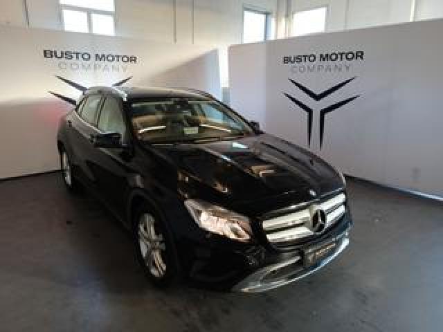 Mercedes Benz Gla 200 D Automatic Premium 
