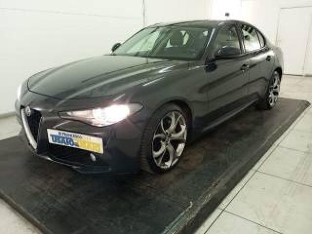 Alfa Romeo Giulia 2.2 T Eco Business 180cv Auto 