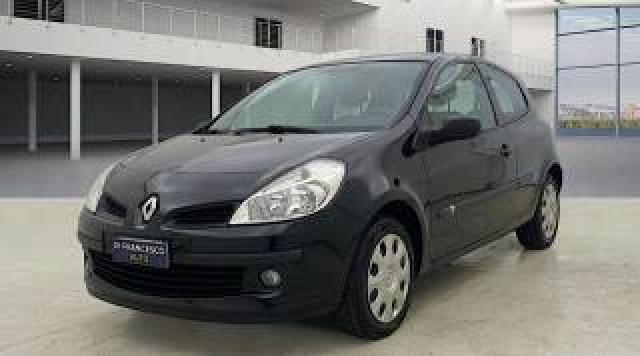 Renault Clio 3p 1.4 16v Confort 
