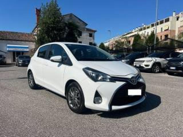 Toyota Yaris 1.4 D-4d 5 Porte Lounge 1 Prop Auto X Neopatentati 
