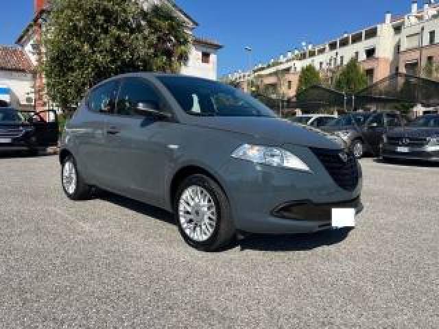 Lancia Ypsilon 1.2 69 Cv 5 Porte Gold Unico Proprietario 