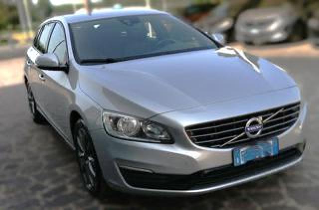 Volvo V60 D3 Momentum 