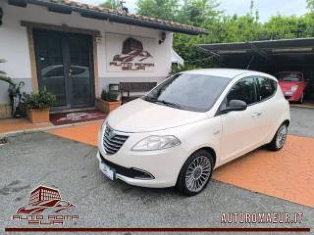 Lancia Ypsilon 0.9 Twinair 85 Cv 5 Porte S&s Gold Tagliandata! 