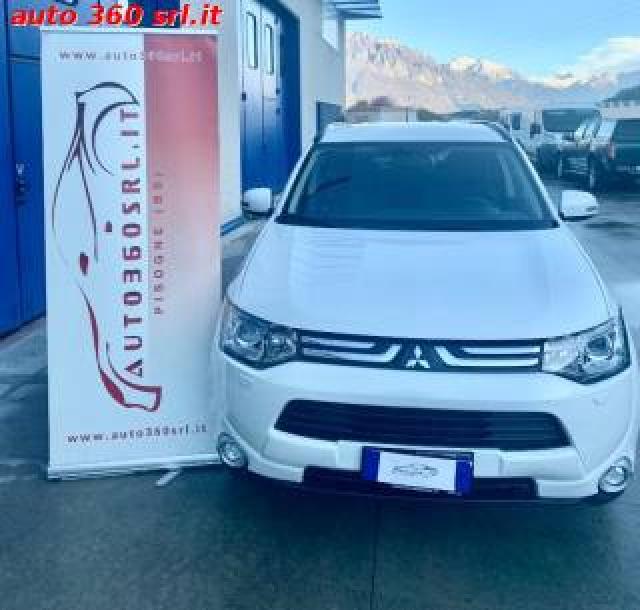 Mitsubishi Outlander 2.2 Di-D 4wd  Instyle Aut. 7p. Distribuzione Nuova 