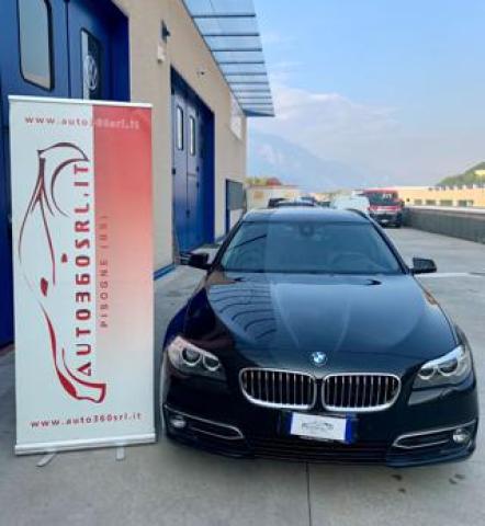 Bmw 520 D Xdrive Touring Luxury Tetto Panoramico Pelle 