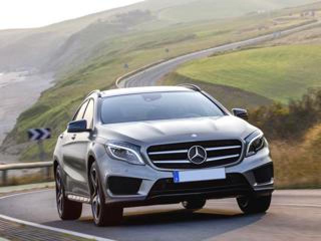 Mercedes Benz