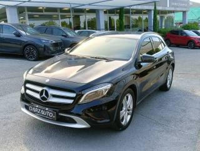 Mercedes Benz Gla 200 D Sport 