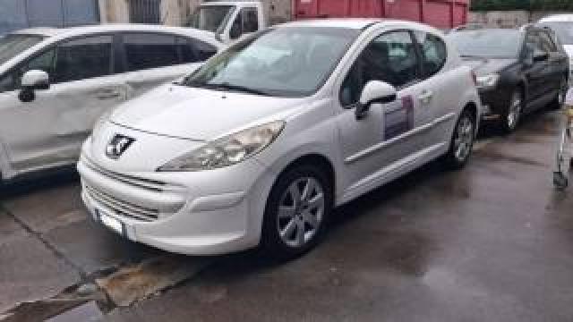 Peugeot 207 1.6 Hdi 90cv Autocarro 